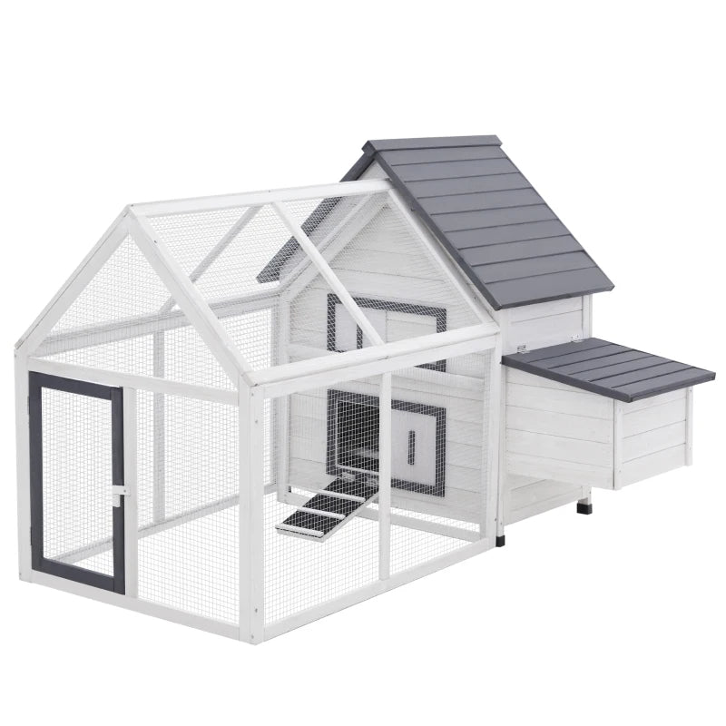 Roost & Run Coop With Nesting Box, Ramp, Run